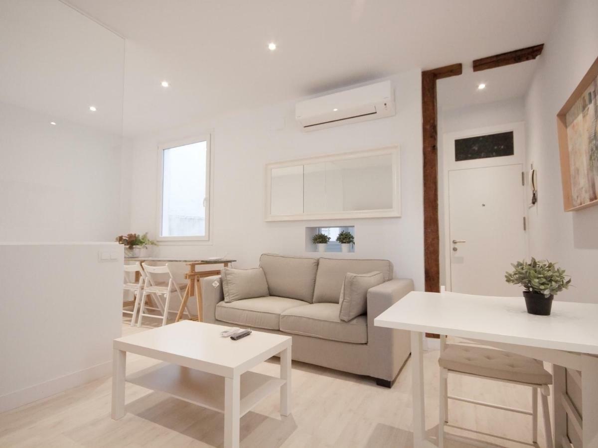 Apartamento Con Encanto En Opera Madrid Luaran gambar